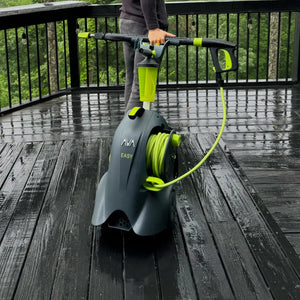 Hochdruckreiniger AVA Easy P57 mit 500 l/h, 145 bar und 2000 W, blaue Maschine mit Schlauchanschluss, für Reinigung im Garten
